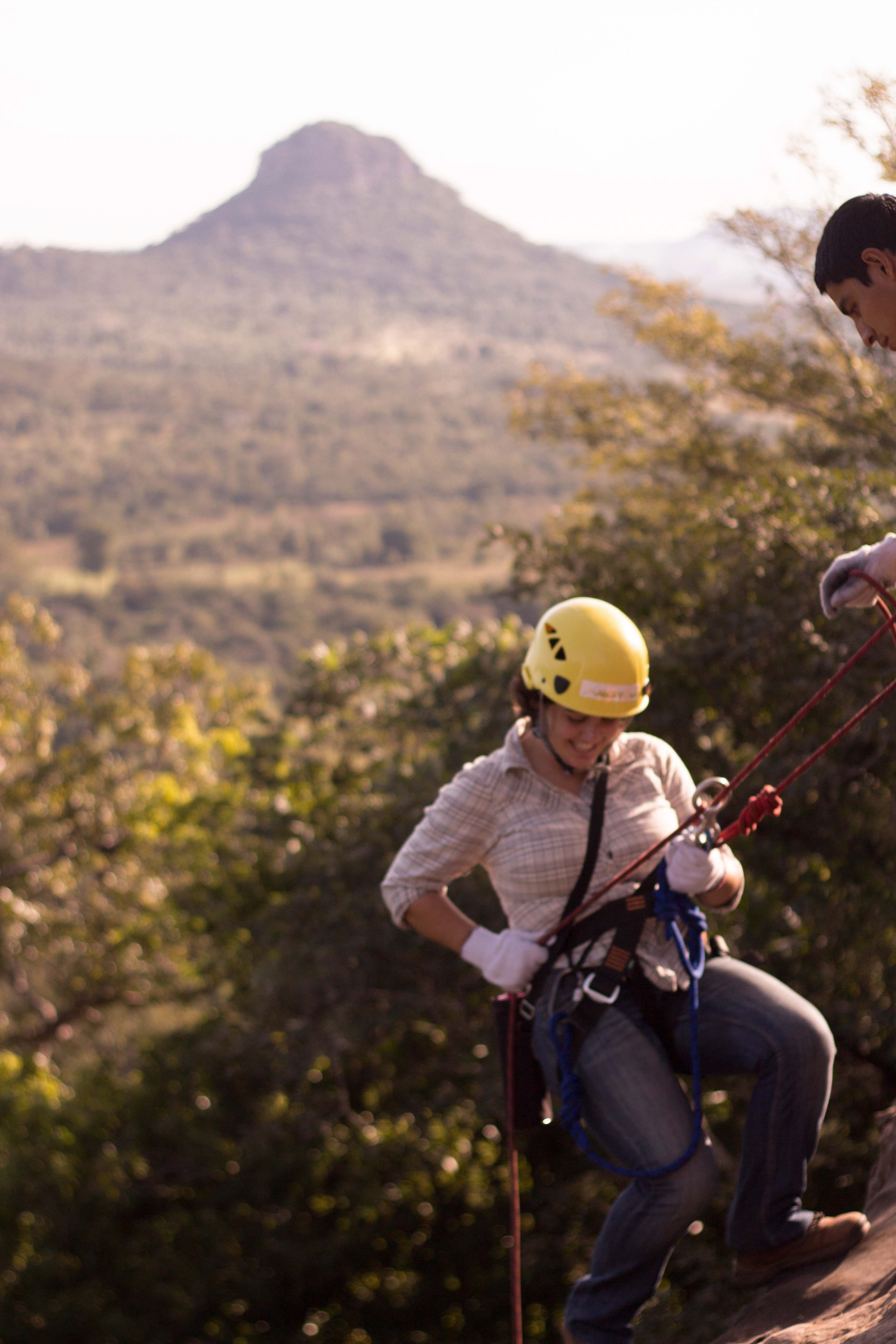 Cordillera Maria Rapelling